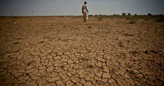 Citing $69 Trillion Price Tag by 2100, Moody's Warns Central Banks of Far-Reaching Economic Damage of Climate Crisis Citing $69 Trillion Price Tag by 2100, Moody's Warns Central Banks of Far-Reaching Economic Damage of Climate Crisis