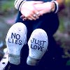 Lying or Being Emotionally Unavailable? Everybody Loses