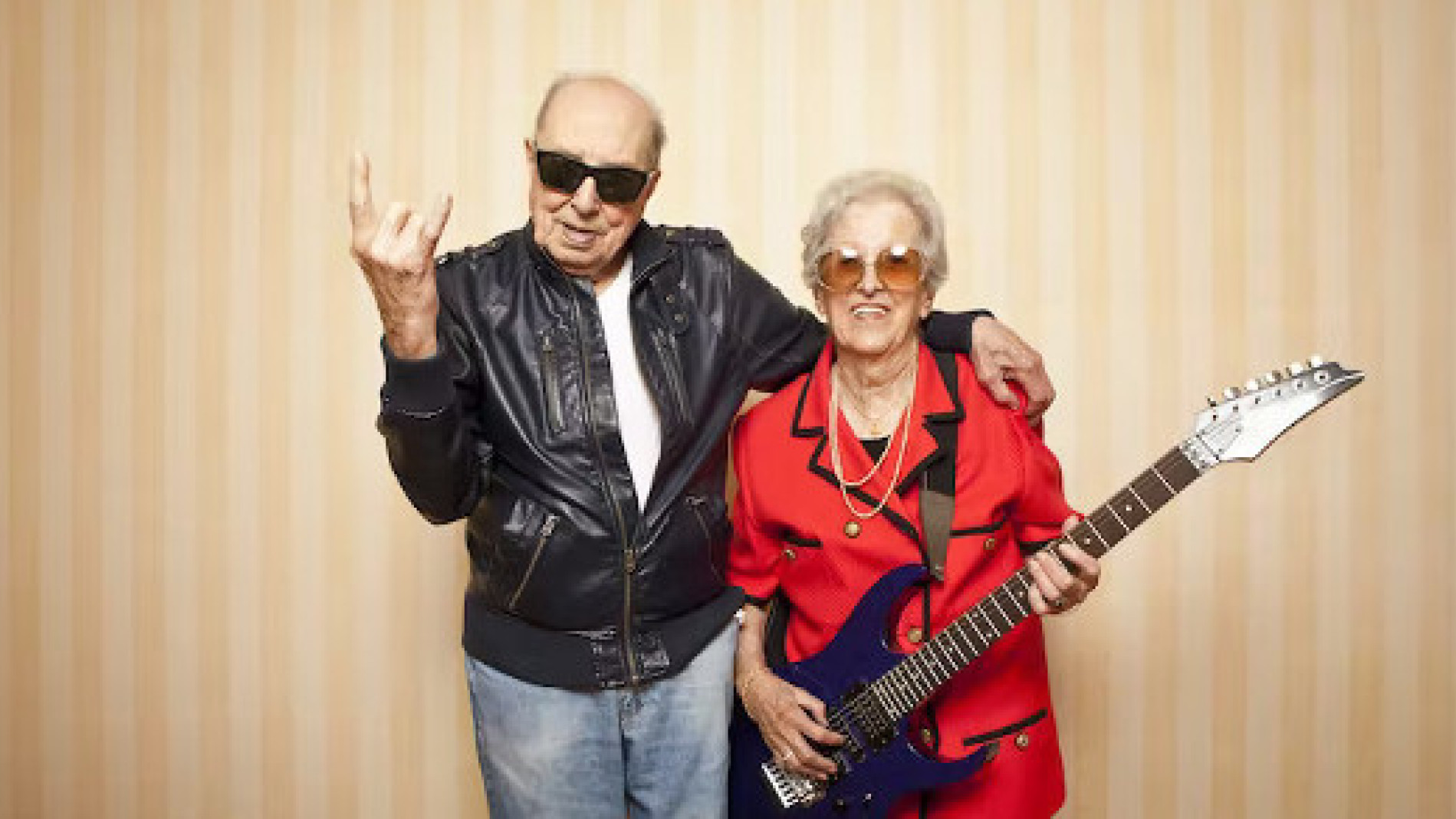 Rethinking the U-Shaped Curve of Happiness in Aging